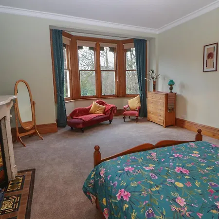 度假居 23 Chatsworth Square 卡莱尔